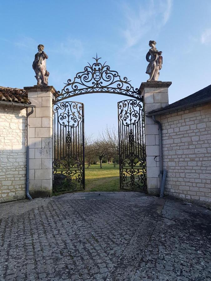 Chateau De Basche Assay Экстерьер фото